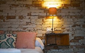 Apartamentos Infantes 28 by CasaTuristica